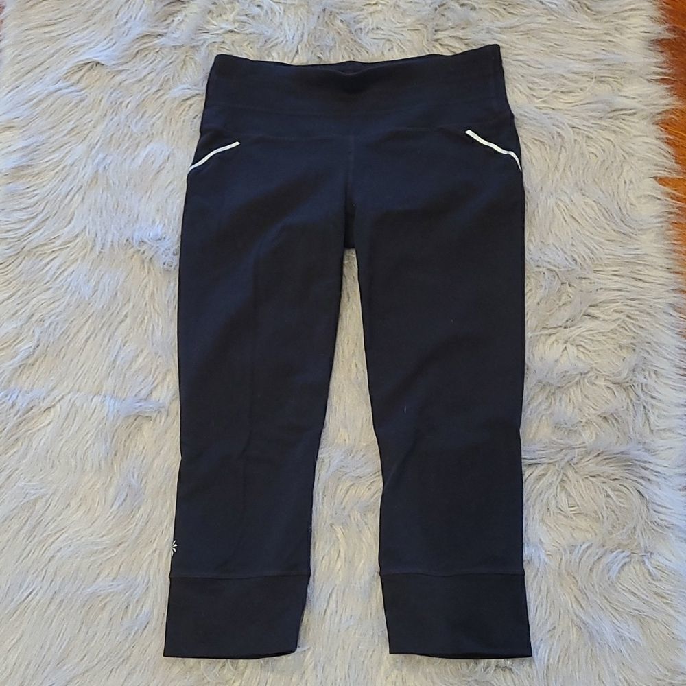 ‎Athleta womens black workout capris size small
